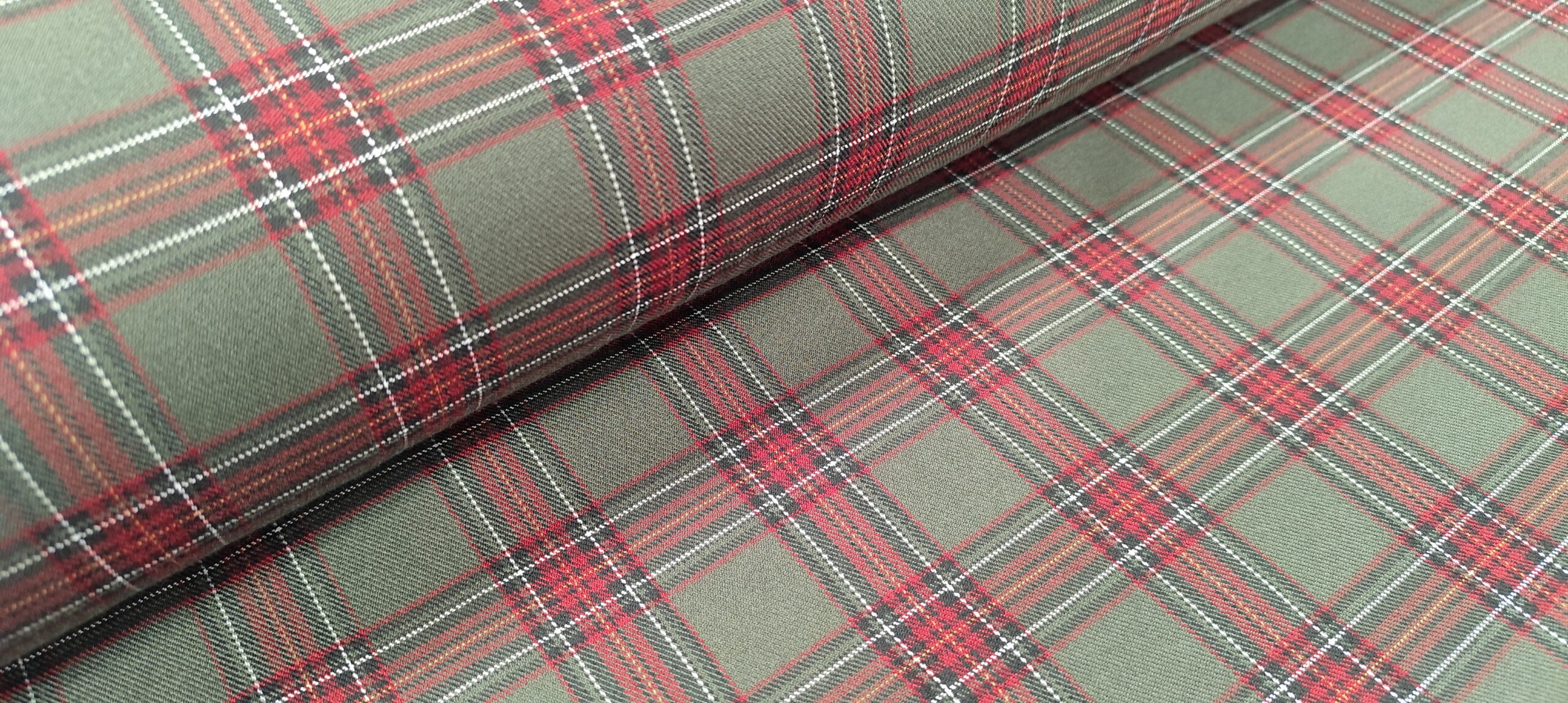 CUADROS TARTAN VERDE-GRANATE