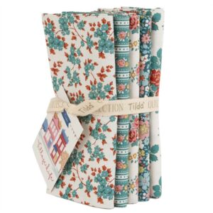 FAT QUARTERS TILDA VILLAGE LIFE PETROL