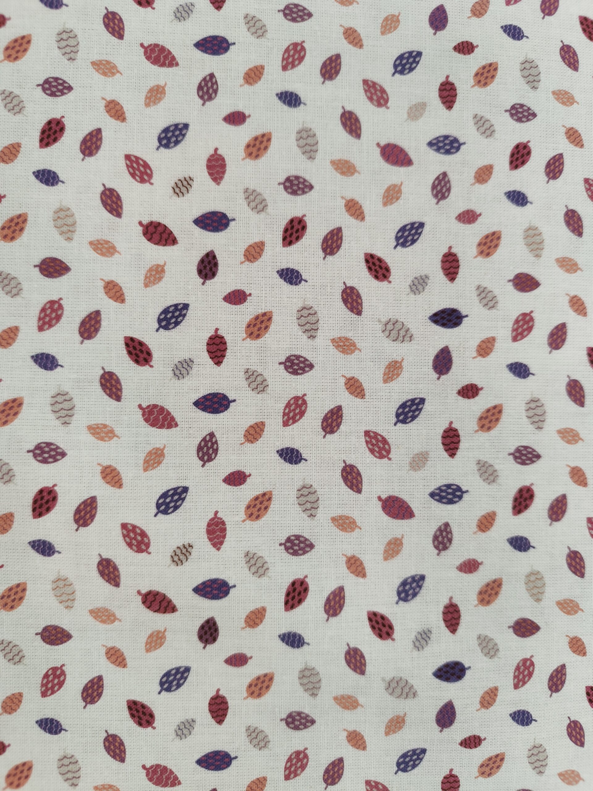 ALGODÓN ESTAMPADO HOJAS